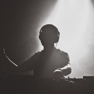 Meet your Posher, Ray